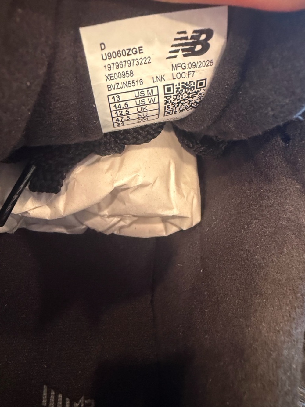 New Balance 9060 Triple Black Cement (Men's) size 13 - Picture 8 of 10